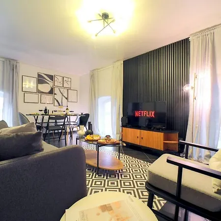 Superbe Contemporain Centre Apartment *